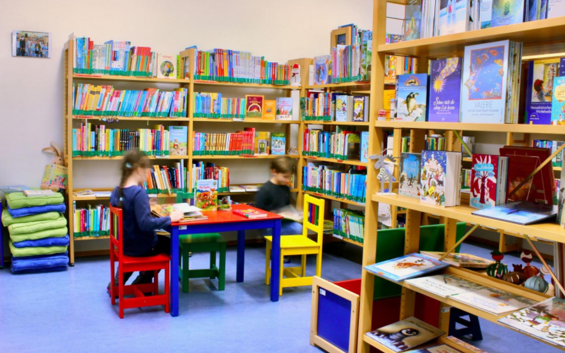 Bücherei Traisen - Innenansicht 